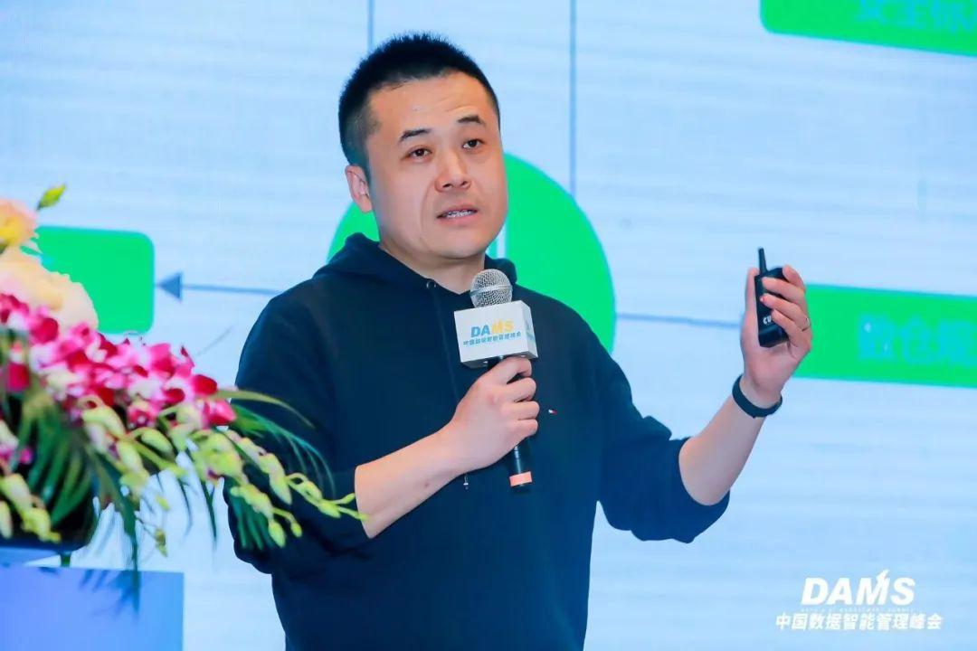 作者介绍孙斌,爱奇艺副总裁,负责爱奇艺的商业智能,大数据,个性化推荐