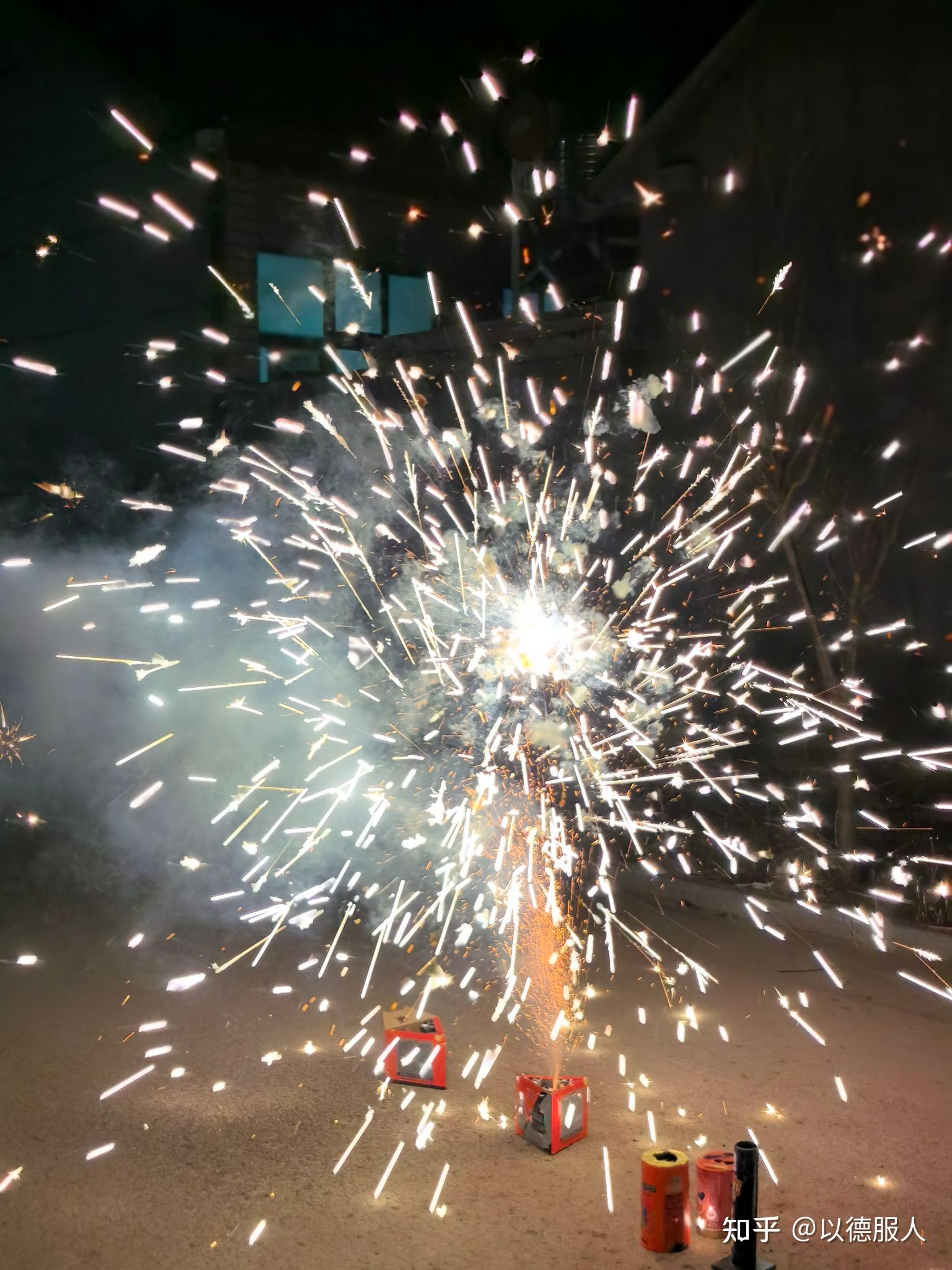 可以分享一张你相册里的烟花照吗