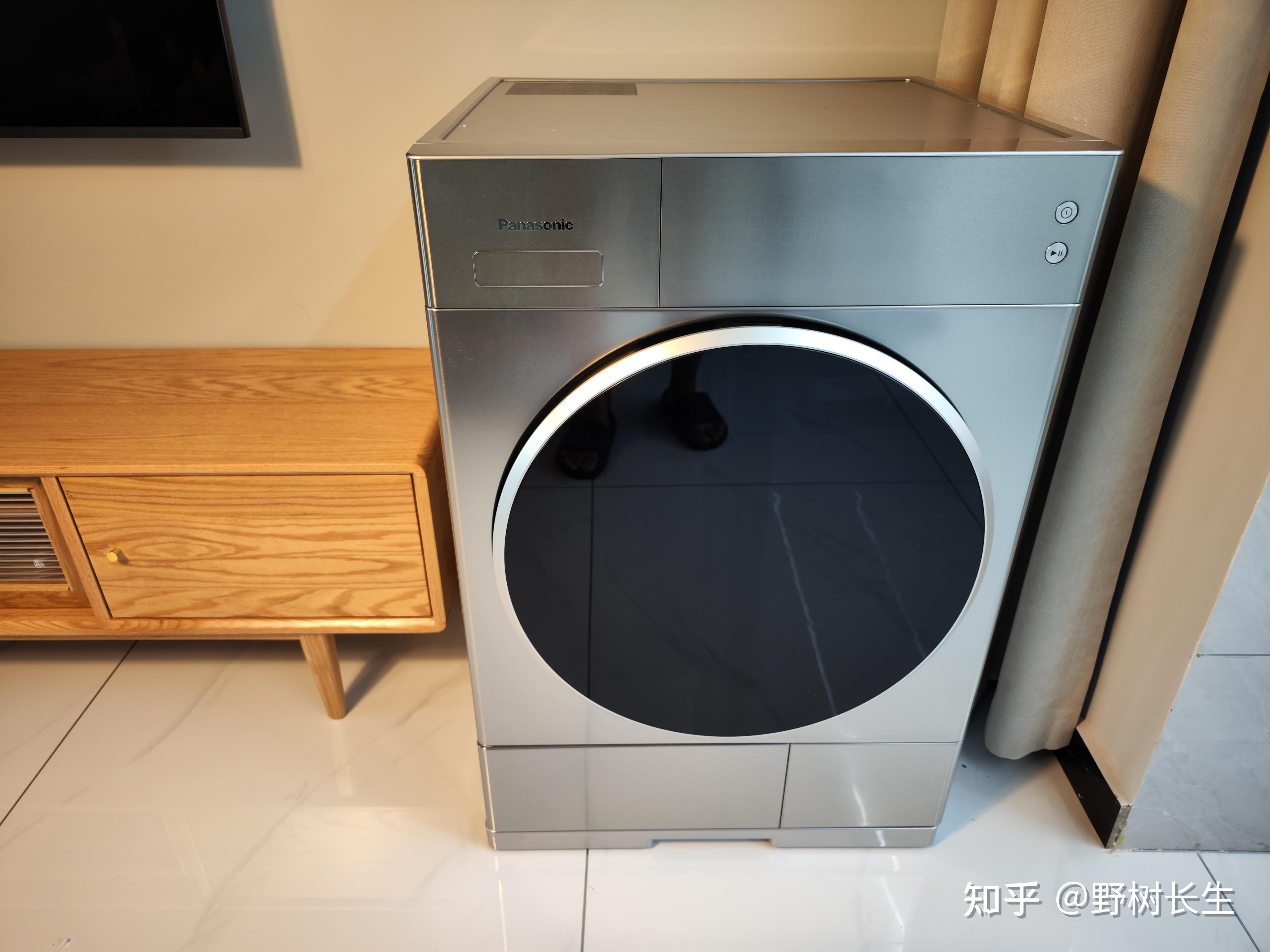 松下nh9098p烘护机测评家里使用烘干机真的能取消晾晒区吗