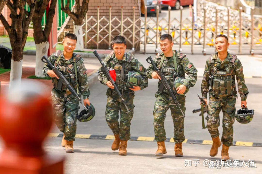 大学生参军如何转士官?有什么方式呢? - 知乎