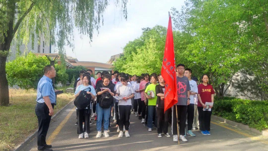 北京新學道靈石致誠學校馬海兵校長千叮萬囑介休新學道金泉書院楊海娥