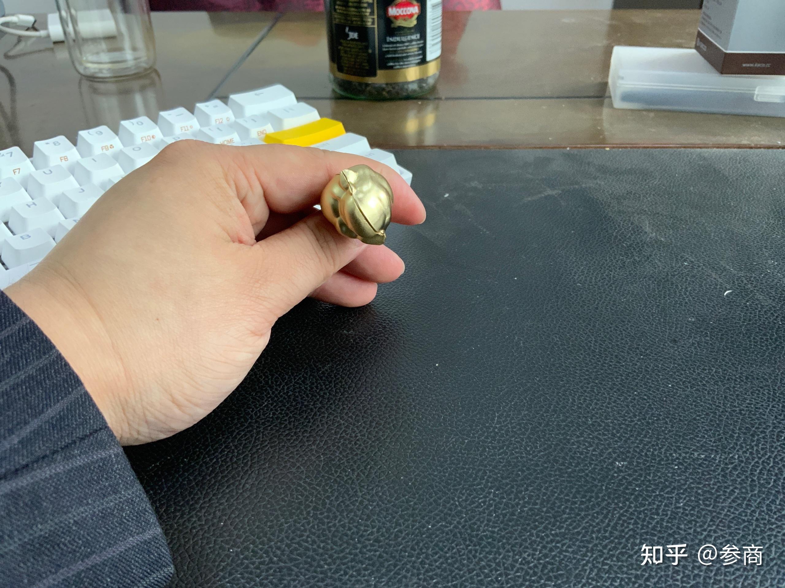 泡泡玛特盲盒是什么东西 v2-87aa4b3dad46a105d0ad758322f42770_r.jpg