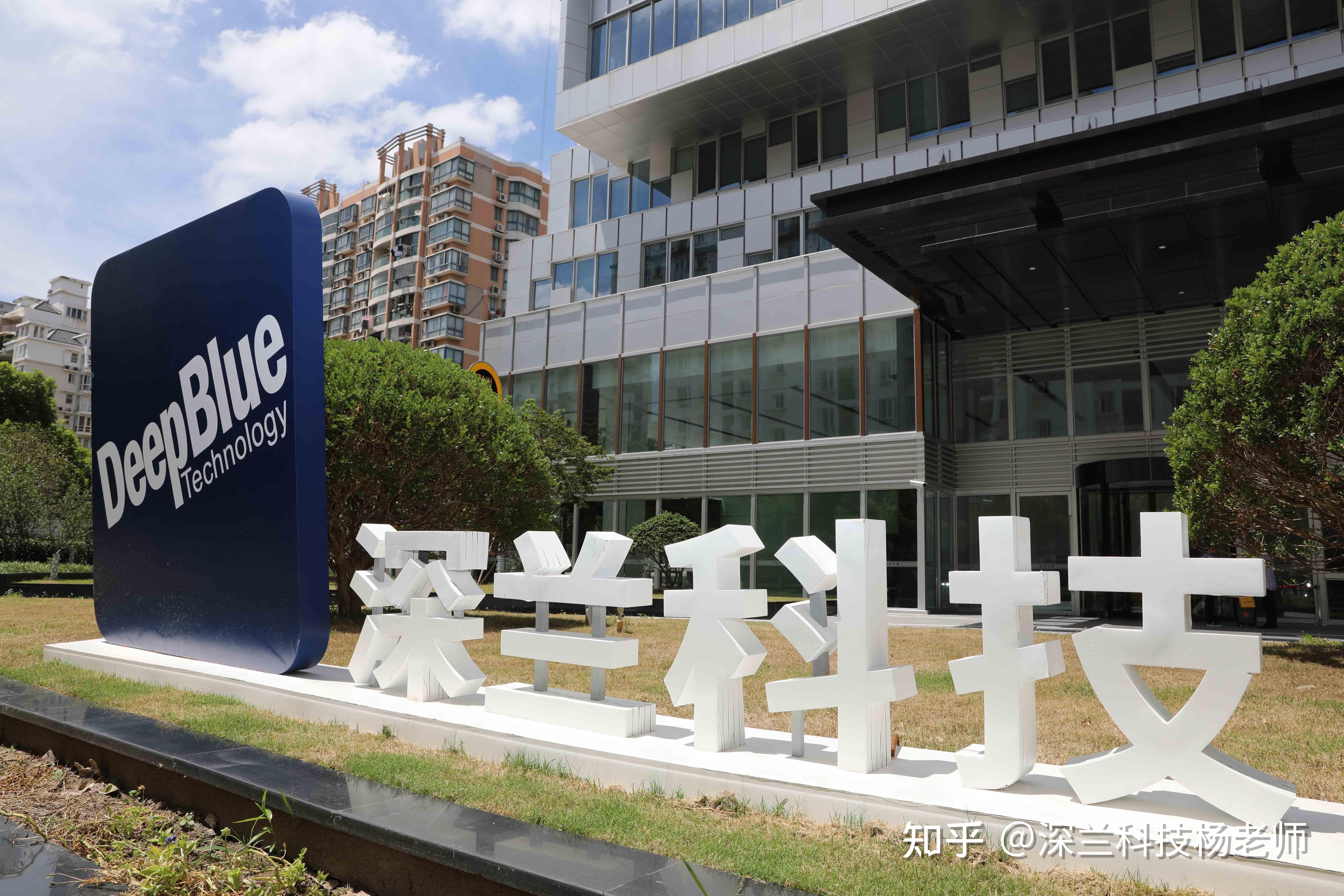 软件测试培训班蜗牛学院和测牛学堂这两个机构哪家性价比高一些呢