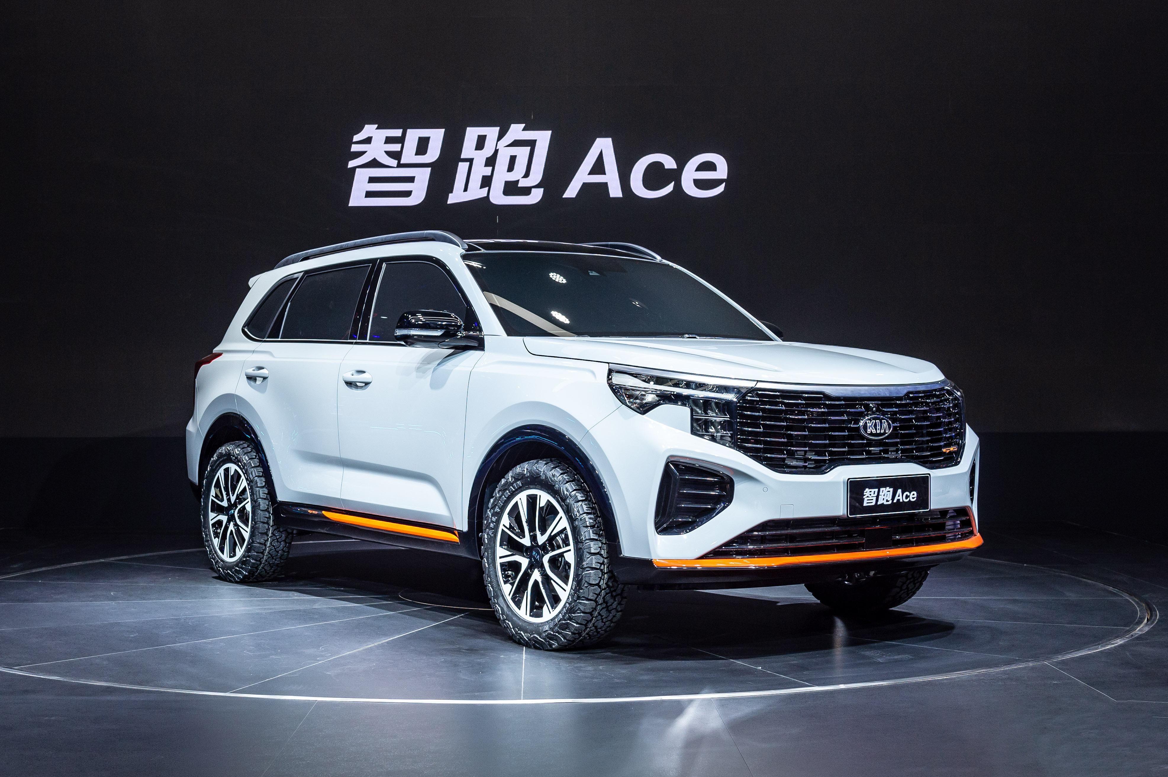 智跑ace车展首秀配越野轮胎搭15t动力上市竞争日产逍客