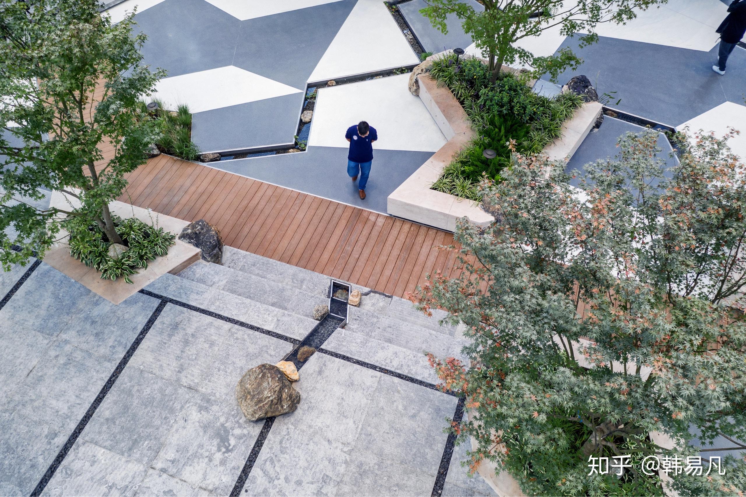 如何改造水泥地的小庭院