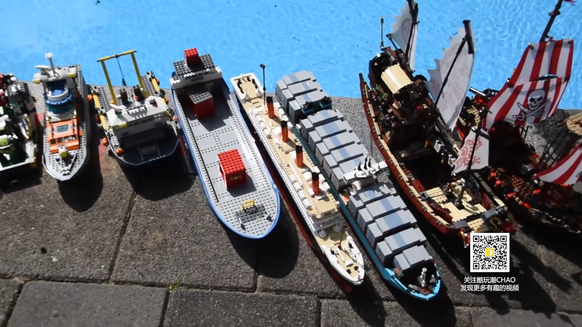 可以在水中漂浮吗 余艘乐高模型船漂浮测试 那艘泰坦尼克 知乎