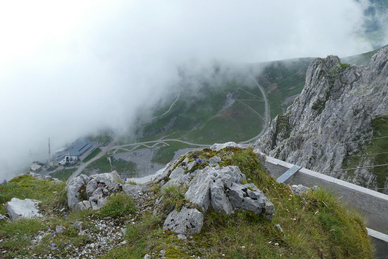1. 山景豪宅优势