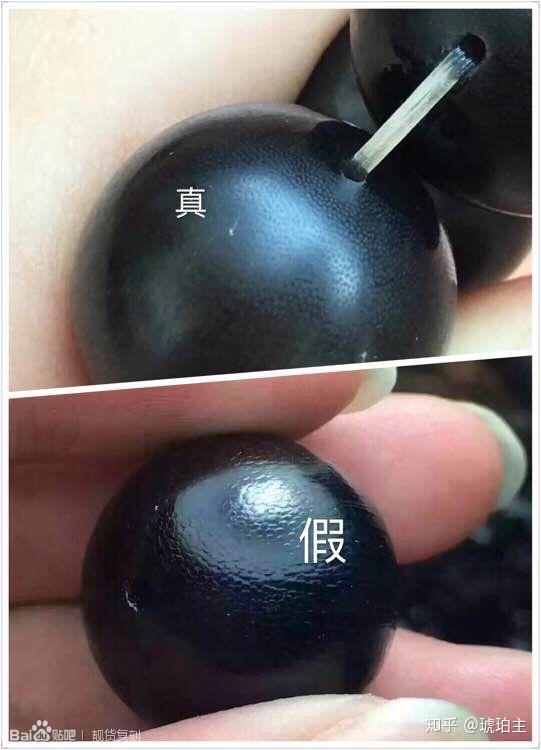 文玩客请看怎么辨别驴蹄子仿犀牛角把件