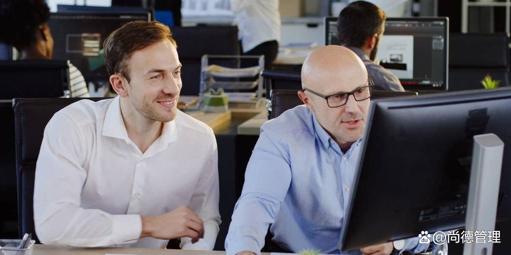 职场向上管理秘籍哄好上司你的职场才能开挂