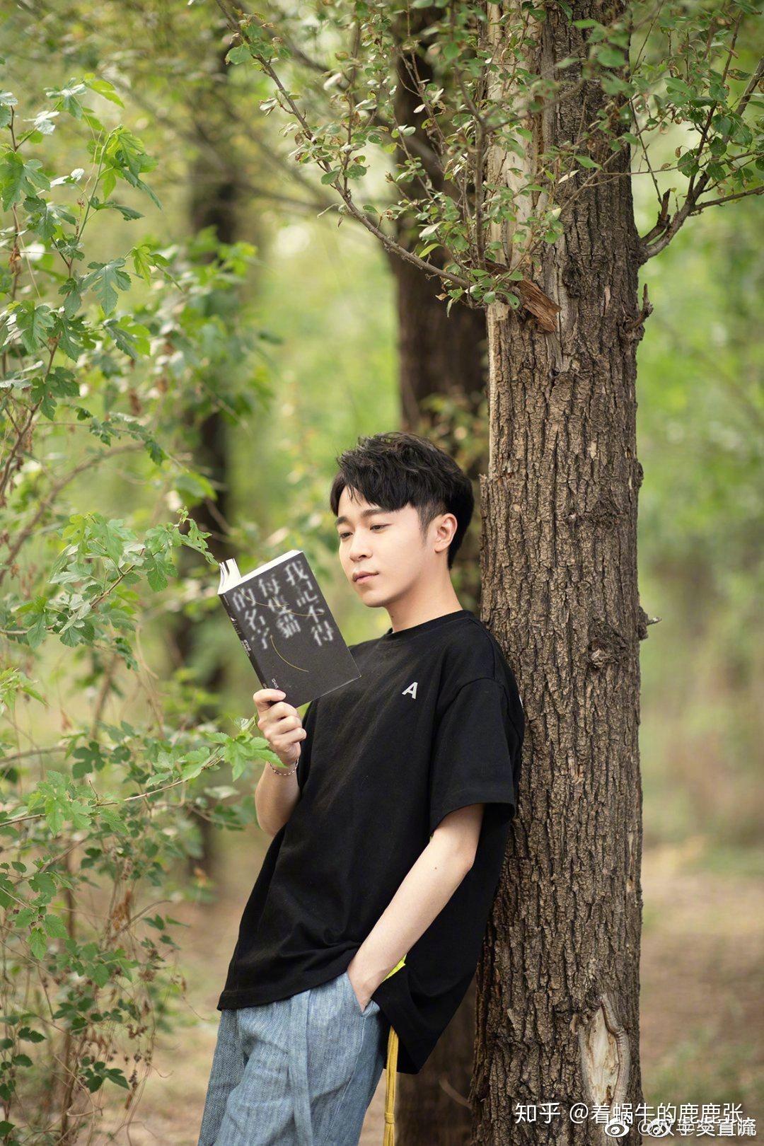 闺蜜喜欢吴青峰请问大家送什么礼物比较有戳心呢