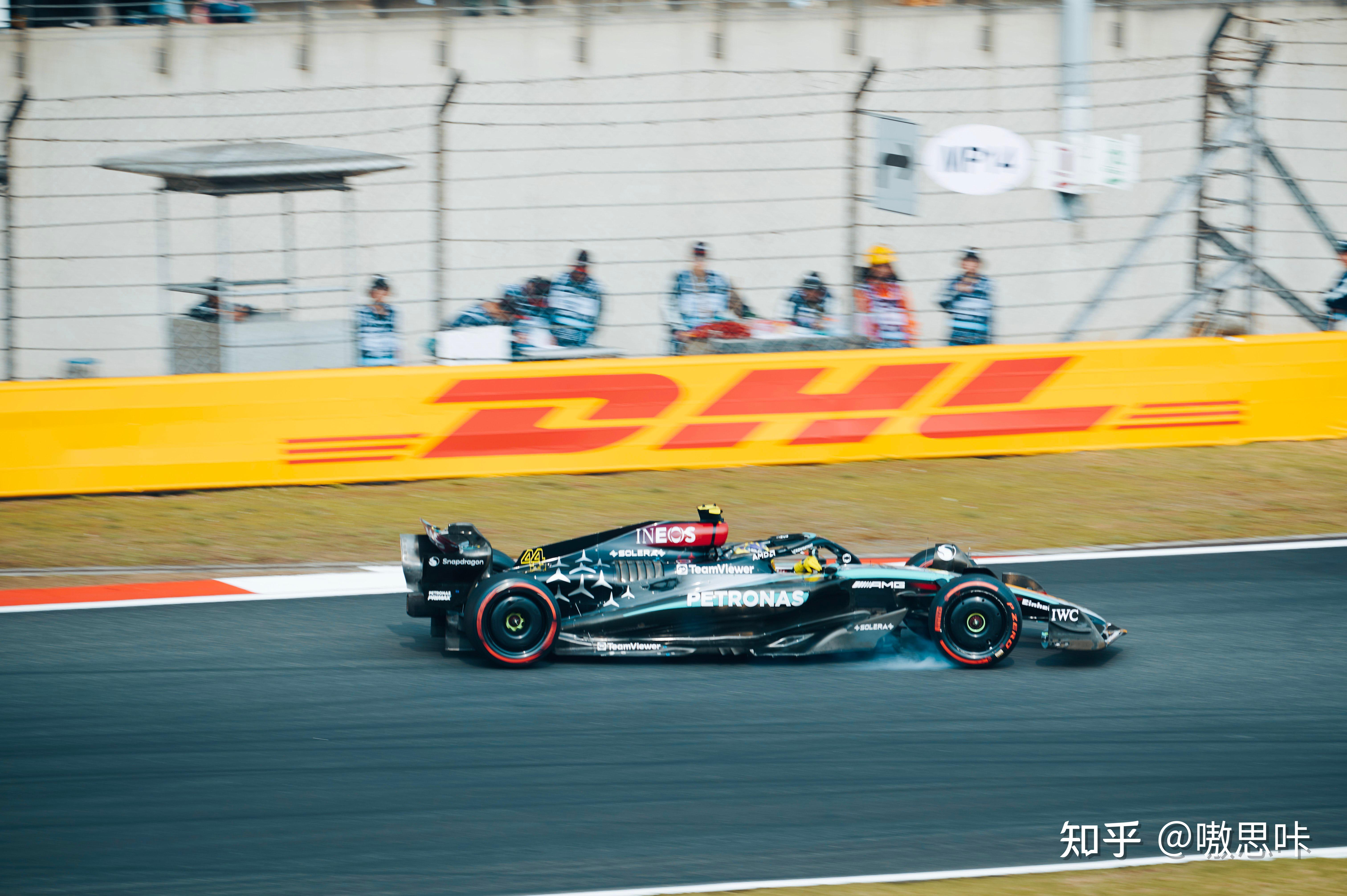 2024赛季f1中国大奖赛,维斯塔潘夺冠,诺里斯第二,佩雷兹第三,如何评价