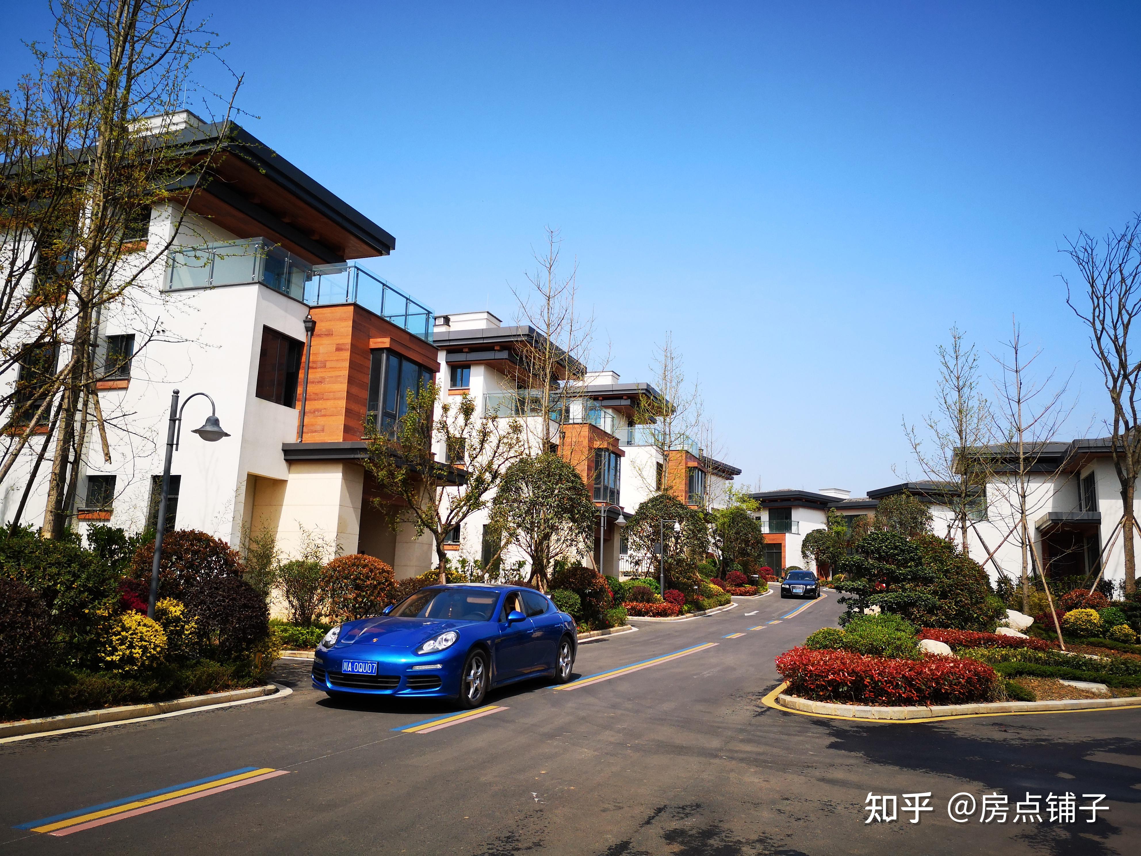 购买四川环球融创黑龙滩长岛孩子上学方便吗