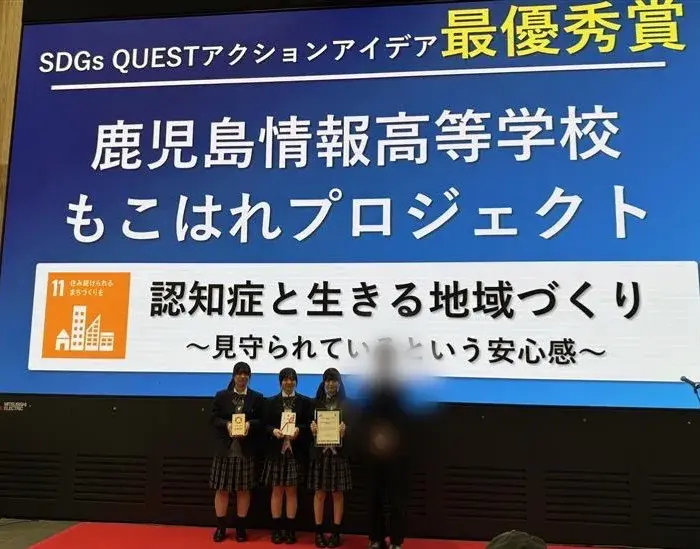 请输入图片描述