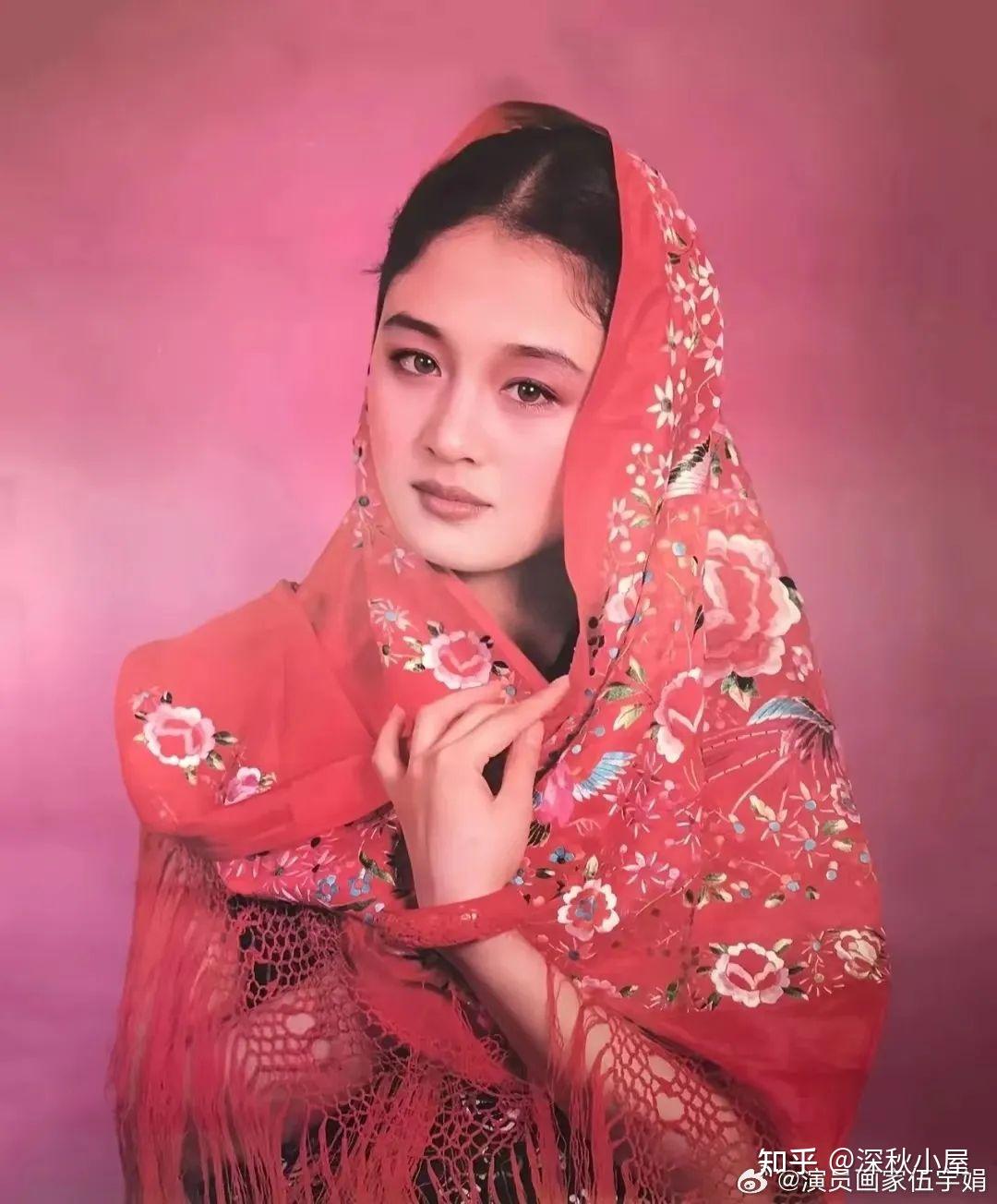 影视圈曾经顶流的她,如今在画画 - 知乎