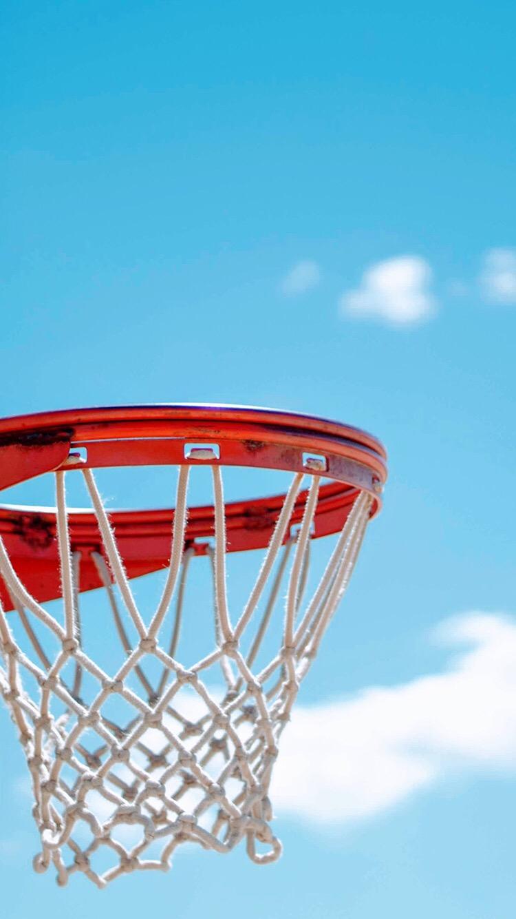 有没有好看的篮球场的壁纸推荐一下