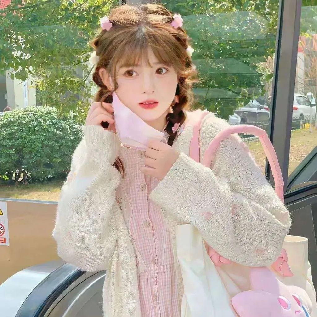 有什么好看又高级的女生头像? - 知乎