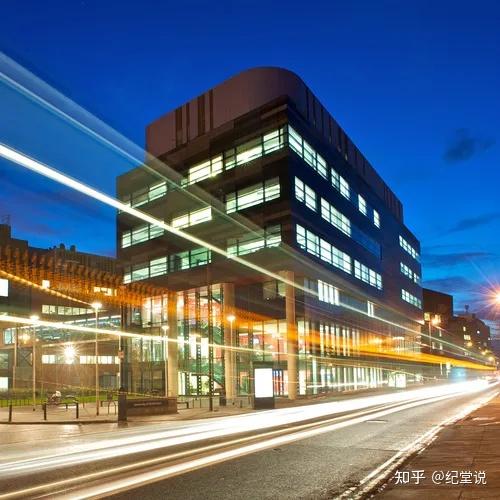 英国领先院校,强大的师资力量英国领先的科学院校之一,数学和统计学院