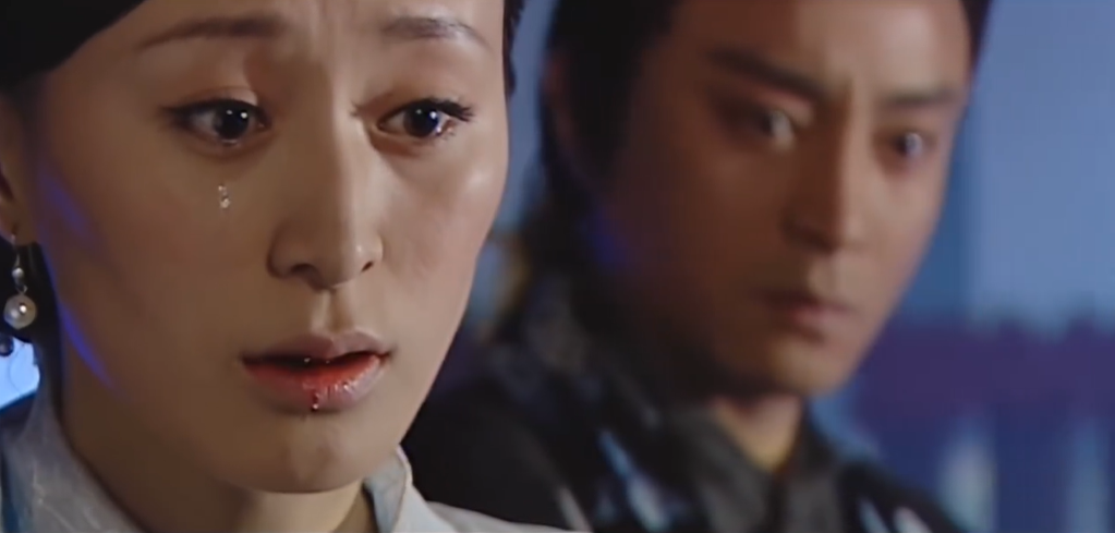 最后,庞统当着所有人的面直接杀死了对庞太师言语不敬的刘义和他妻子