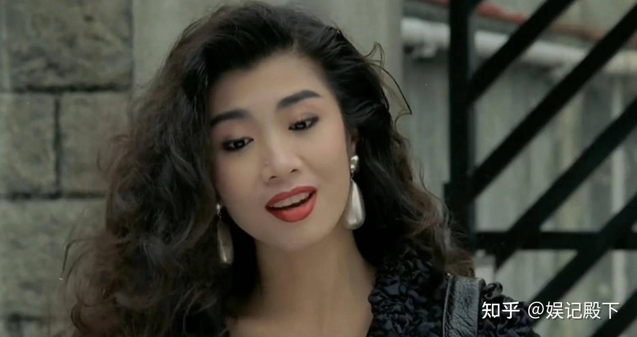 61岁高龄,220斤体重,却美到勾人心魄,顶级美人吴家丽太绝了!