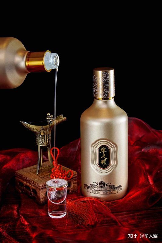 华人耀·世界级"全感官"品鉴指导级酱香白酒· 酱 · 香华人耀采用