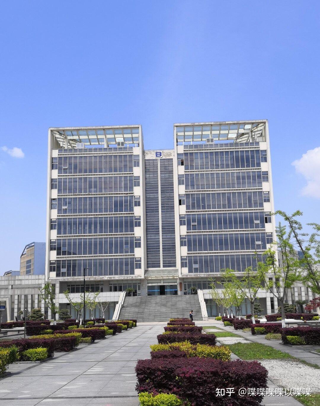 建雄职业技术学院(王学戏苏州健雄职业技术学院)