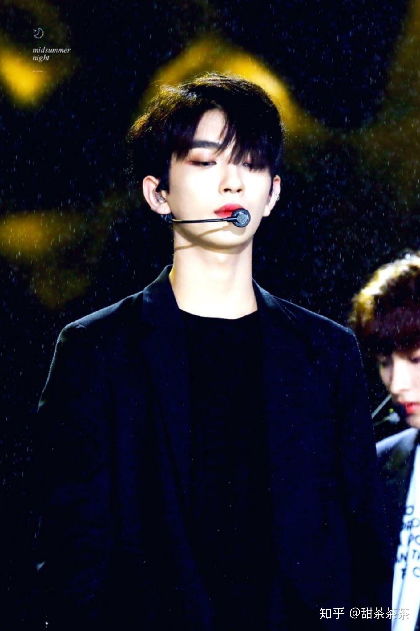 你见过哪些韩国男团中的神颜照片