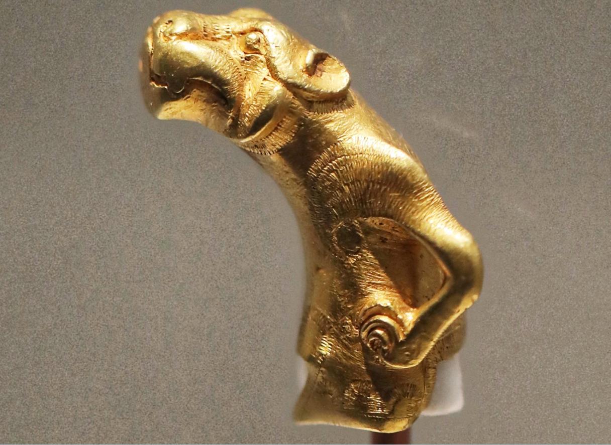 都说权杖是西方传来的，看看中国古代的权杖文物 - 知乎