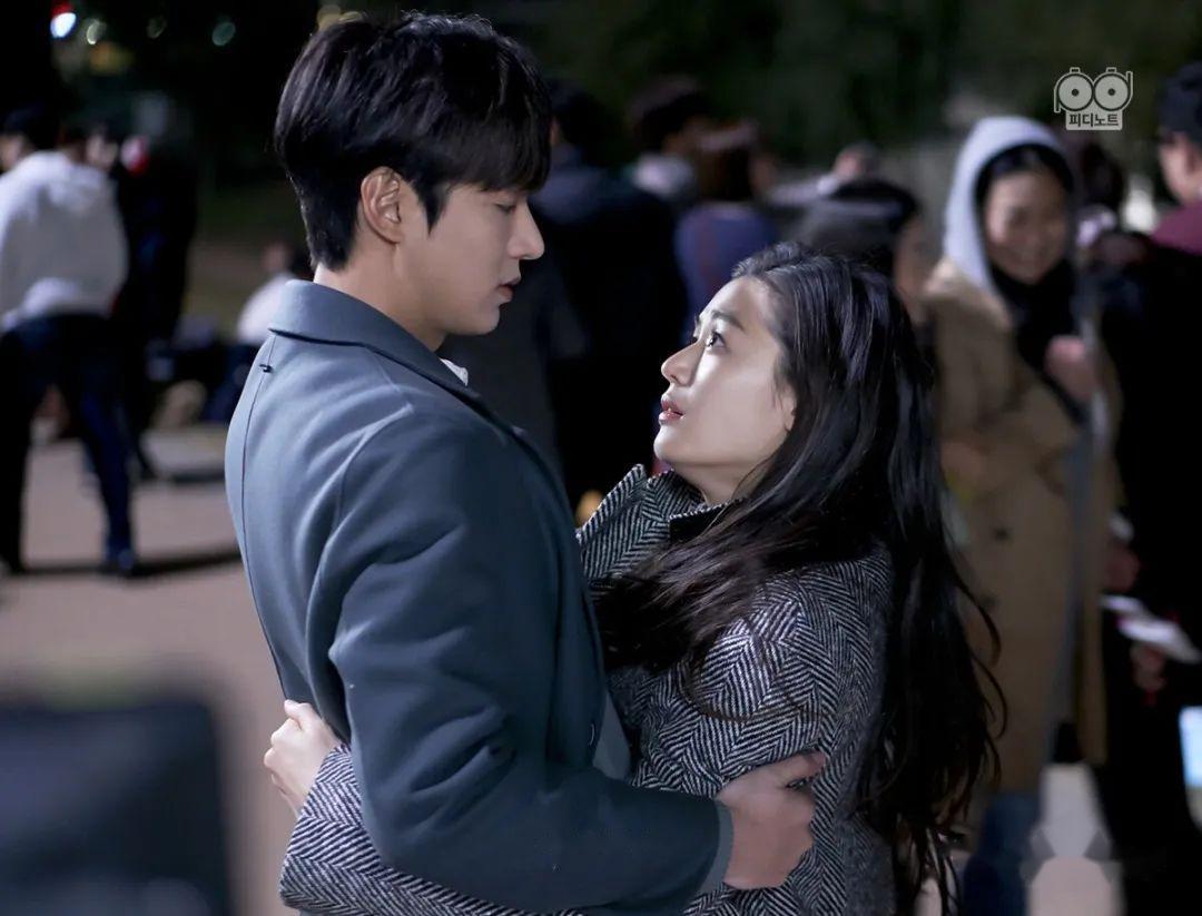 日网票选最好看「奇幻爱情韩剧」top2:《蓝色海洋的传说》