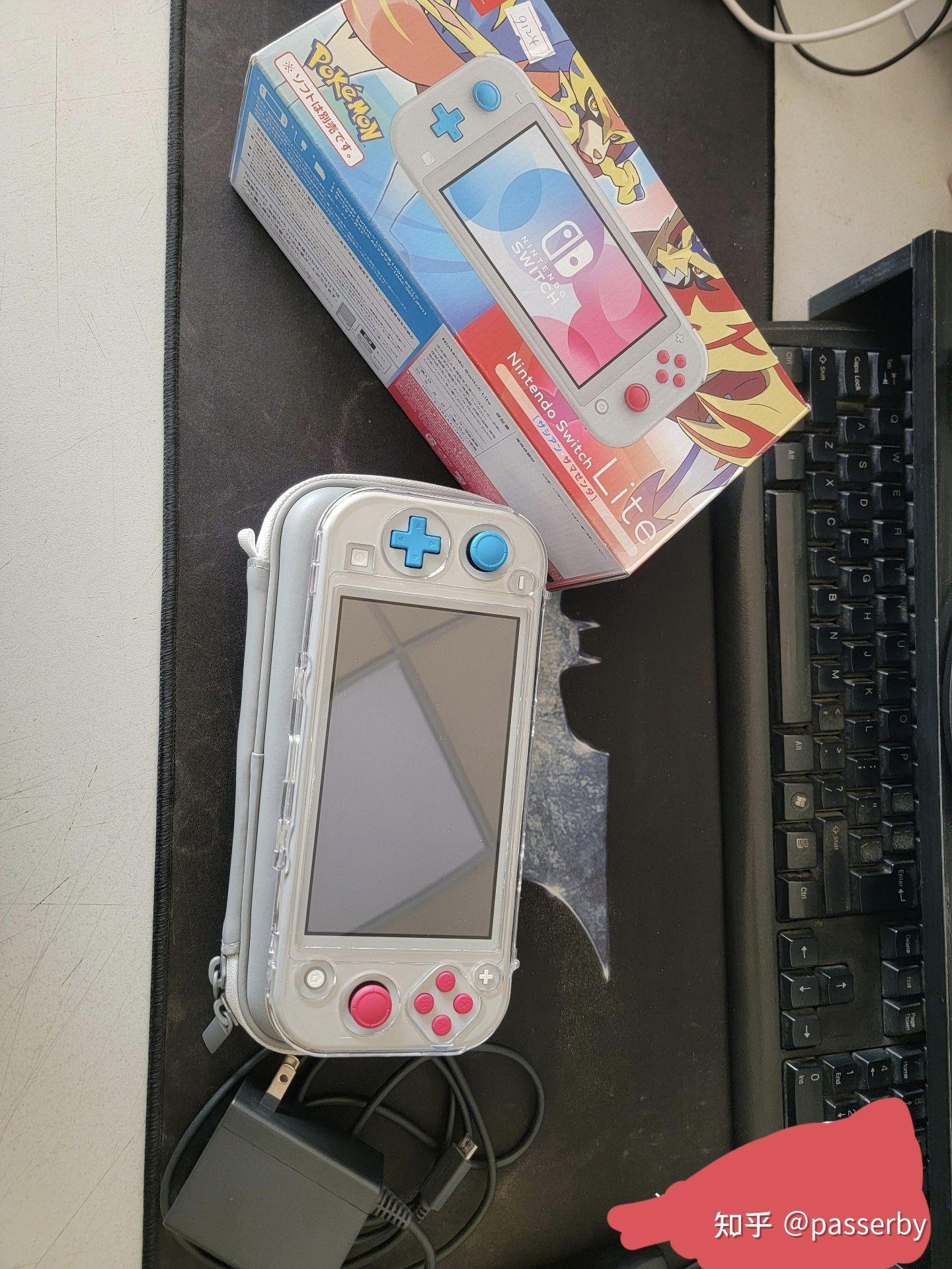 兄弟们问一下19买的switchlite剑盾版现在多少钱合适