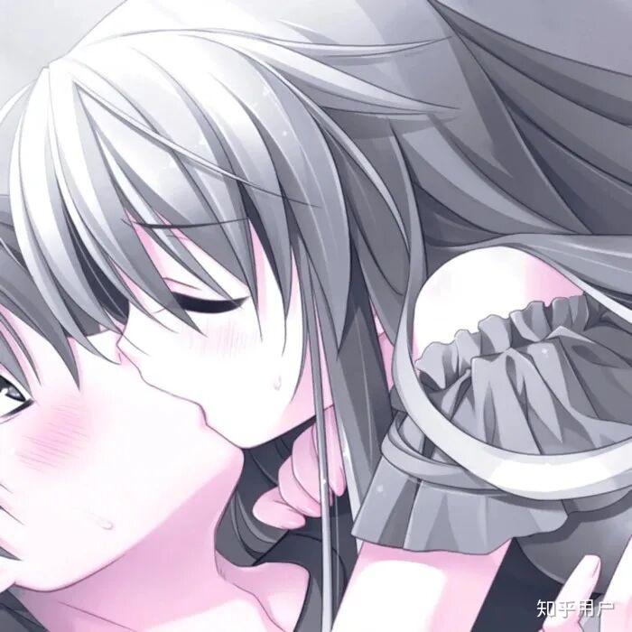 有哪些亲亲的情侣头像