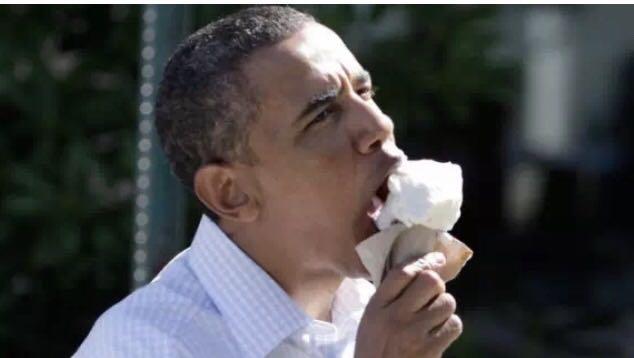 舔冰淇淋的正确姿势可以写一部人类装腔史