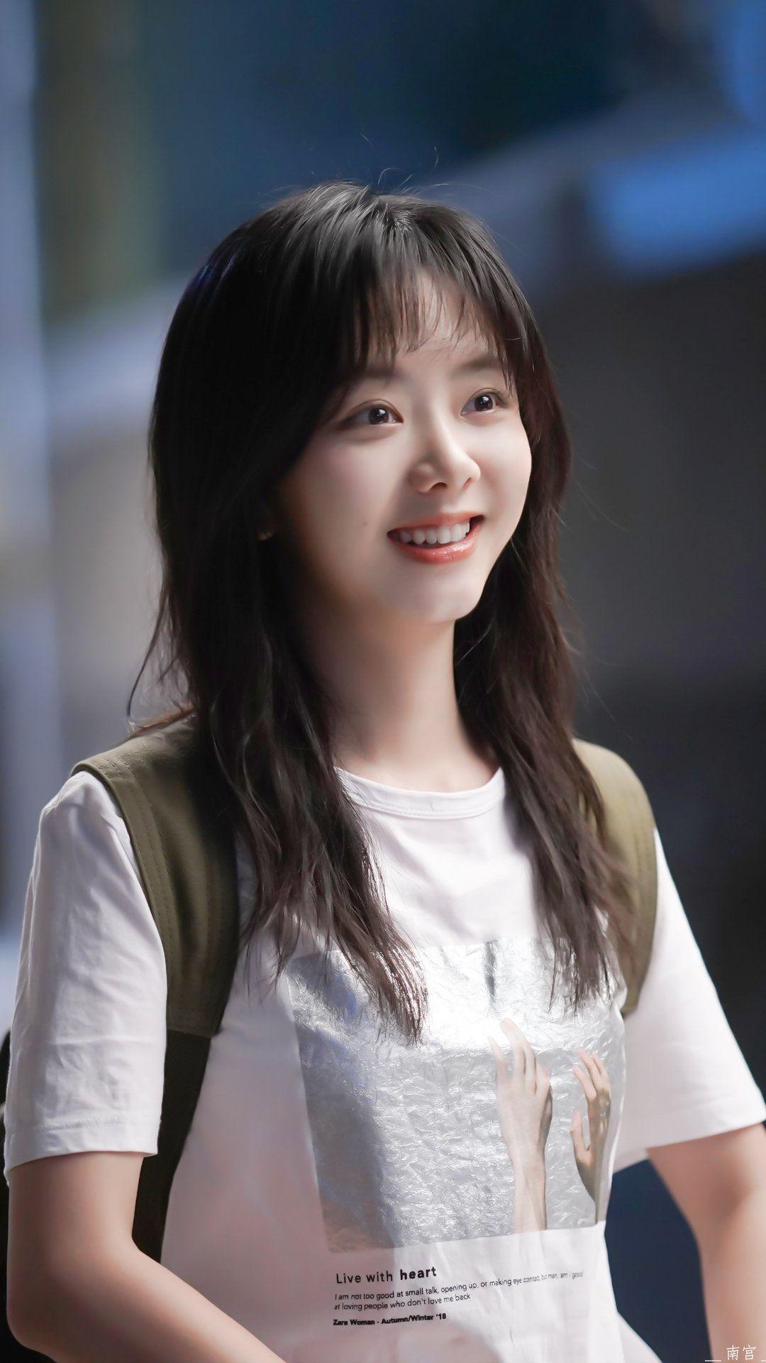 如何评价以家人之名谭松韵扮演的李尖尖? - 知乎