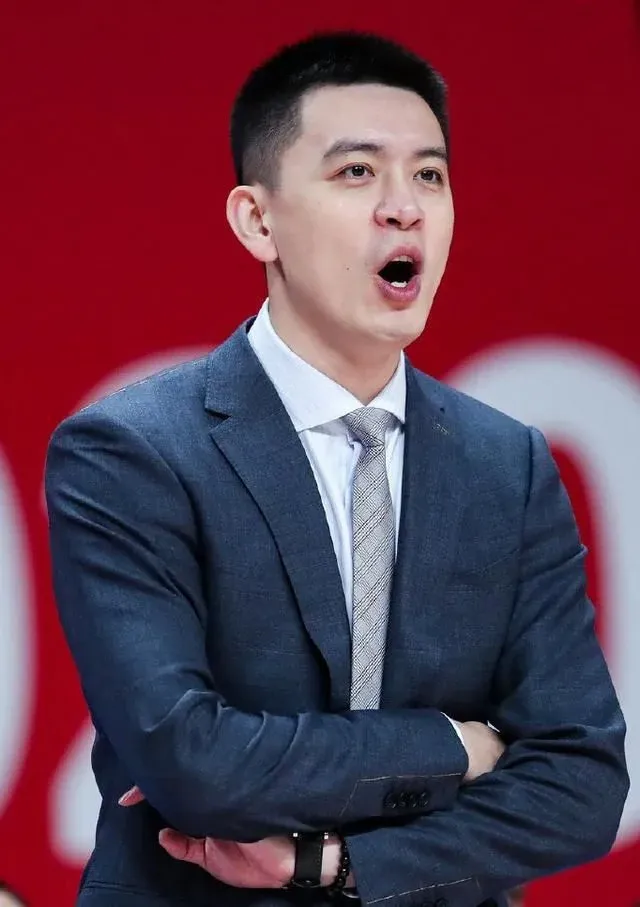 杨鸣的离婚大战,出轨实锤曝光,震惊娱乐圈