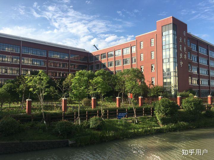 浦东复旦附中分校严重违反复学相关政策望有关部门知晓