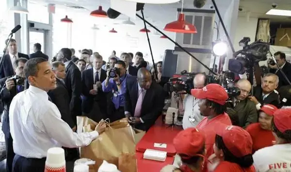 如何看待语文出版社原社长王旭明发文盛赞美国财政部部长耶伦