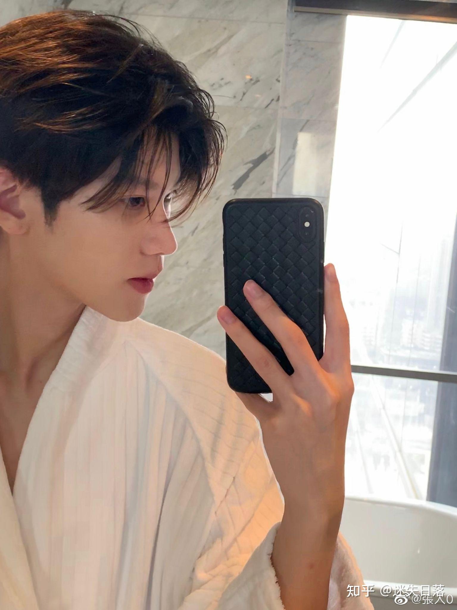 求推荐网红帅哥的微博