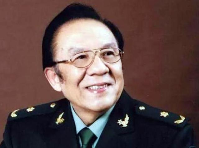 少将歌唱家杨洪基的婚姻与妻子一眼定终身却为何说一生对不起她