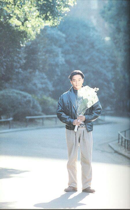 谁有张国荣这张抱花的图片或者有人记得这部片子叫什么吗