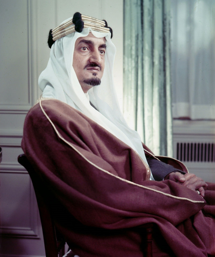 内忧外患下,费萨尔国王下令扩军沙特阿拉伯,是中东版图最大,gdp最高的