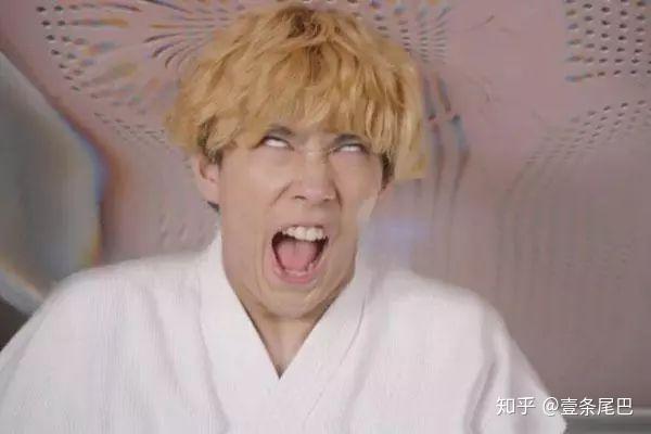 啥叫大哥大 v2-8a51f68e17fb06b1b1a04281794b0050_r.jpg