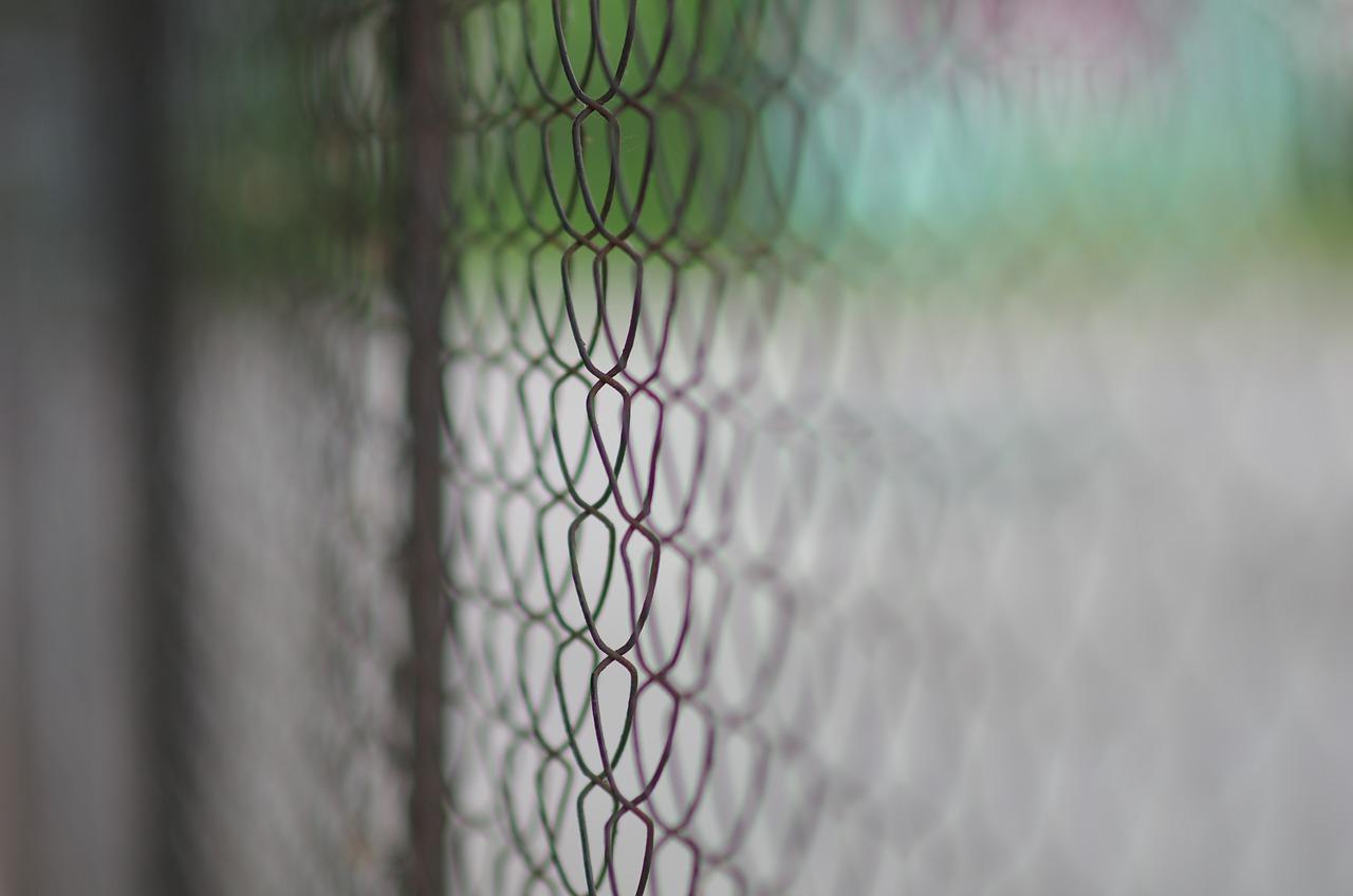 铝艺围栏合理间距