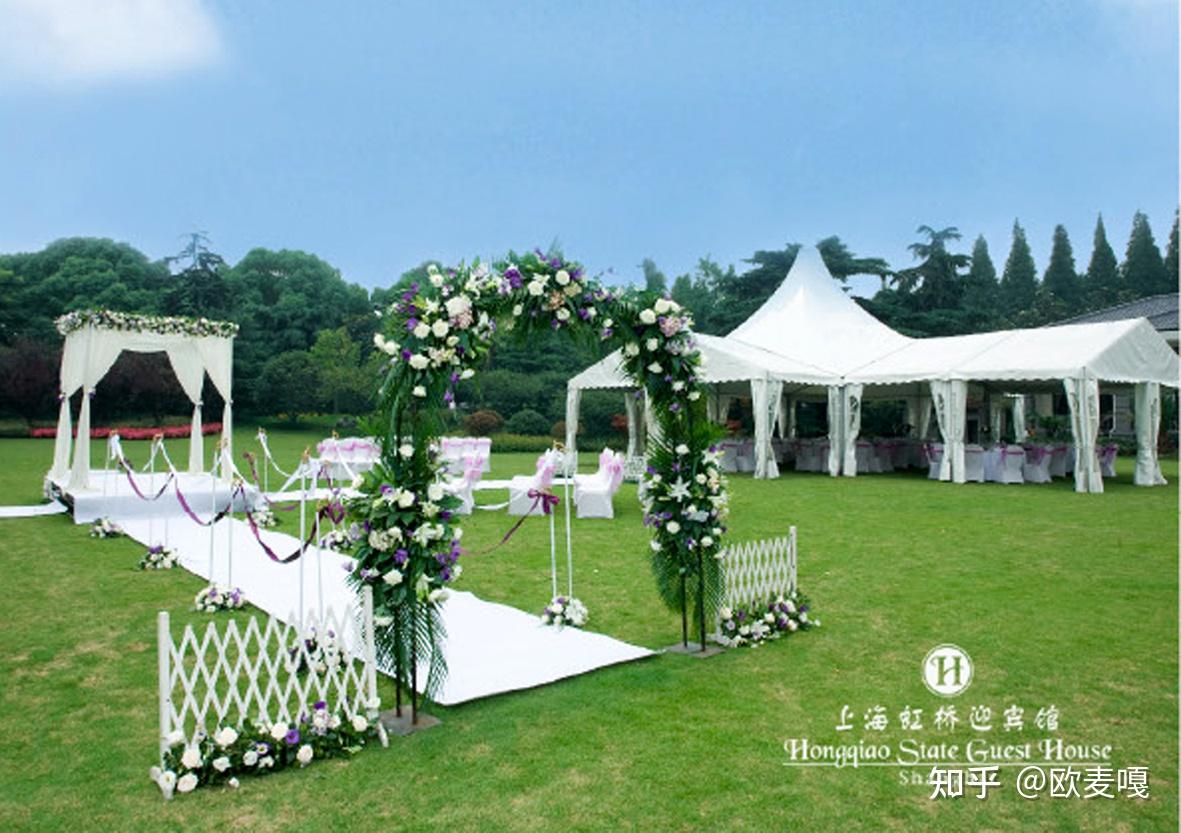 草坪婚礼是您的梦想吗