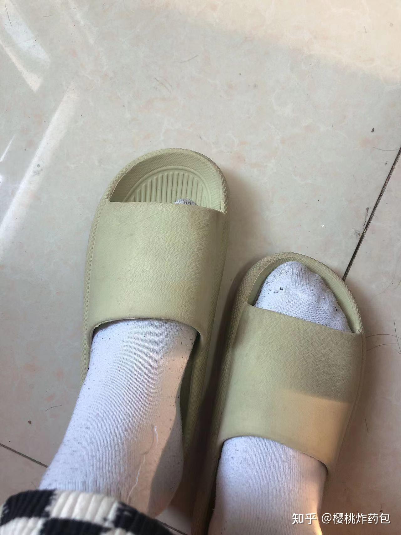 我是女孩,我在家里经常光着脚丫,脱掉鞋袜,可为什么会脚臭? - 知乎