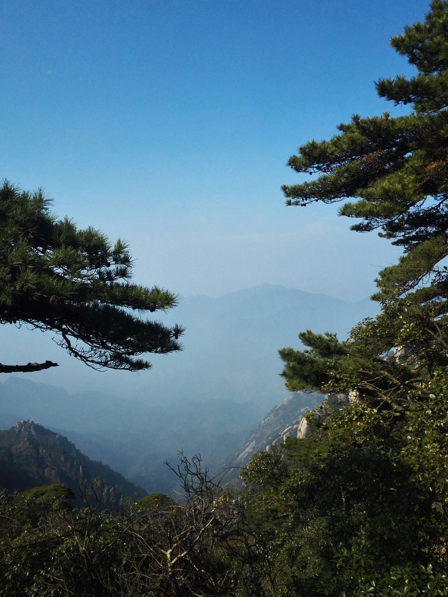 想去婺源旅遊附近還有什麼好玩得地方麼