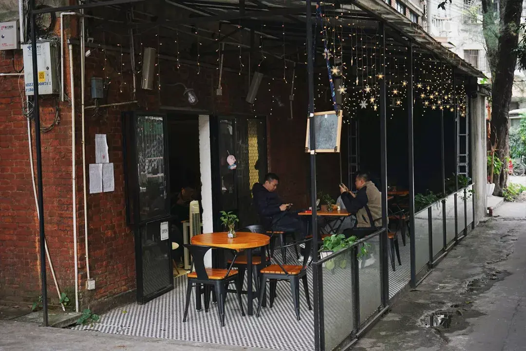 广州最美创意园东方红即将拆迁来做最后的告别吧