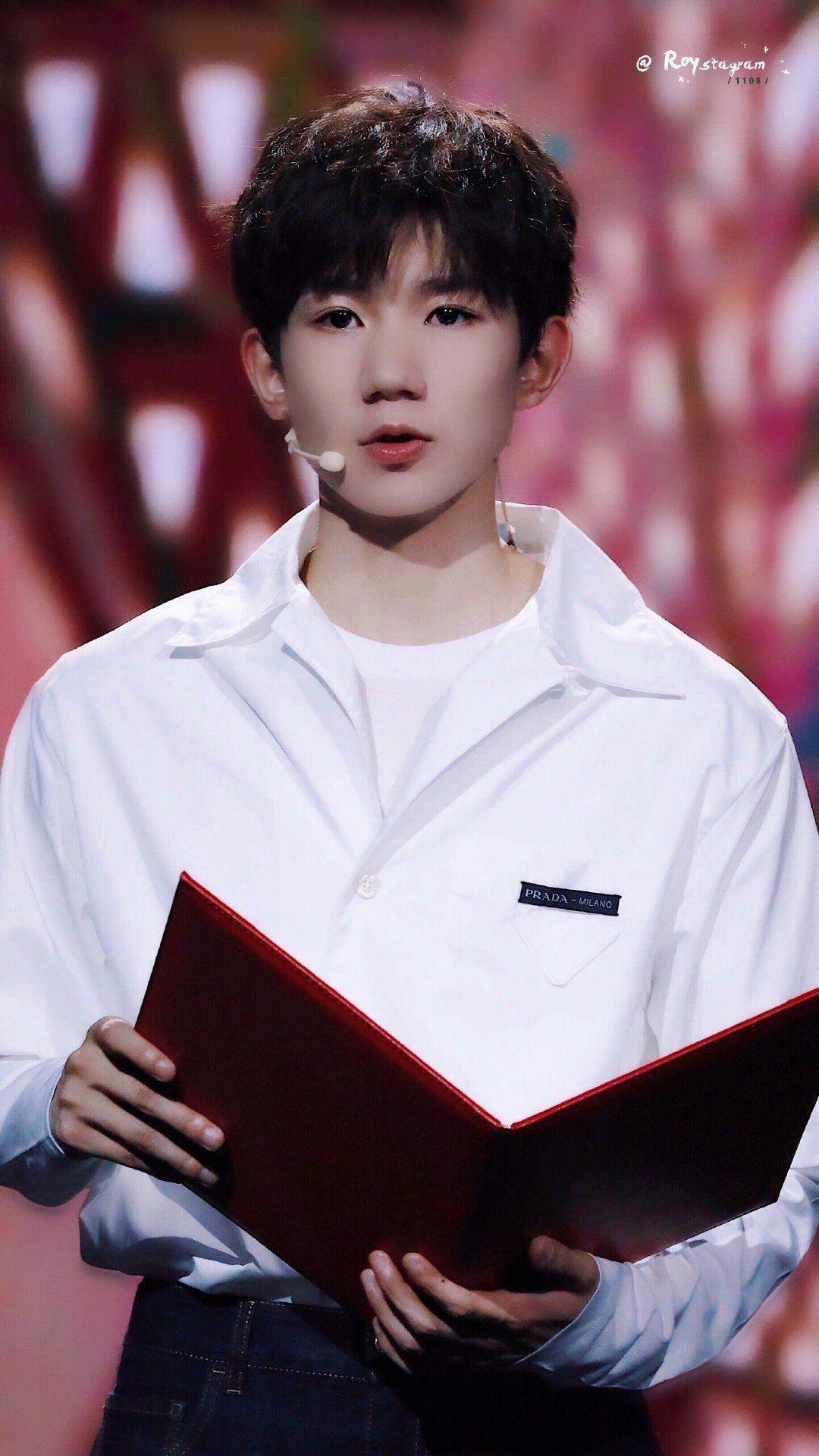 王源壁纸 - 知乎