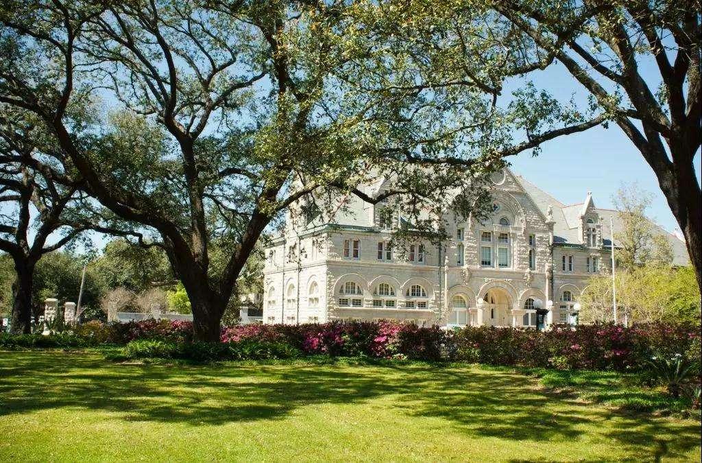 中国社会科学院研究院与美国杜兰大学能源管理硕士中外合作办学