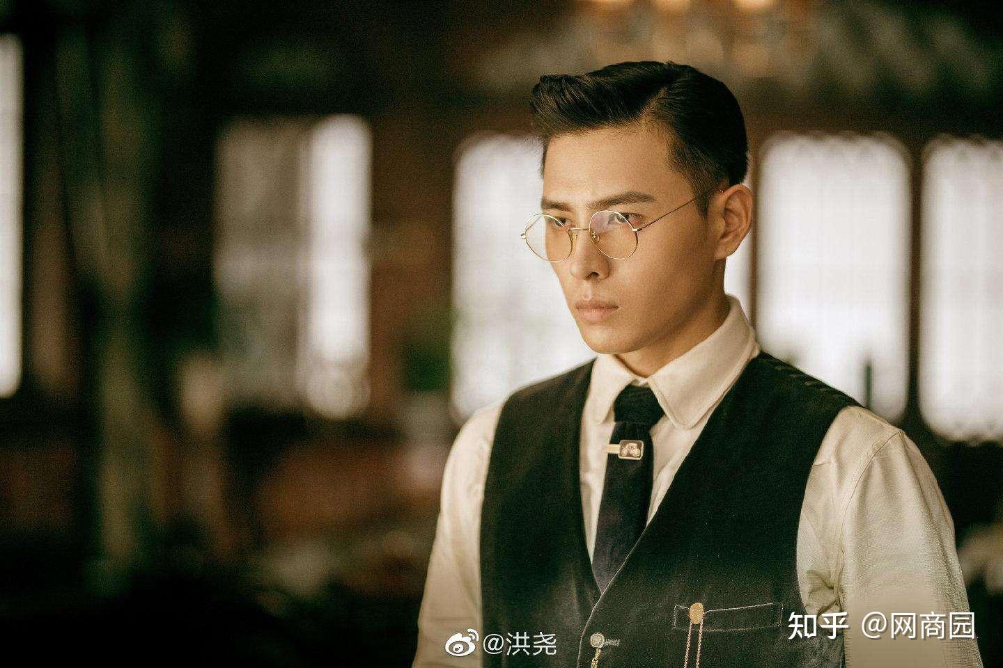 洪尧这小伙是谁棱角分明型男外表竟然还演过延禧攻略
