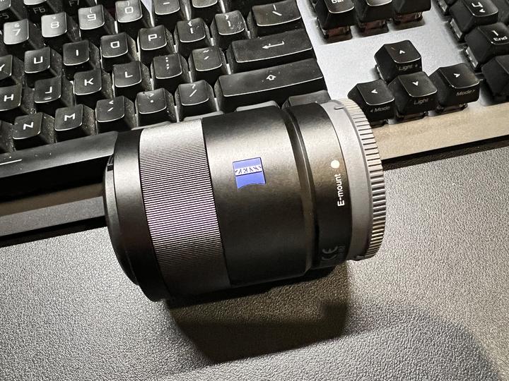 2900 55mm f1 8za 
