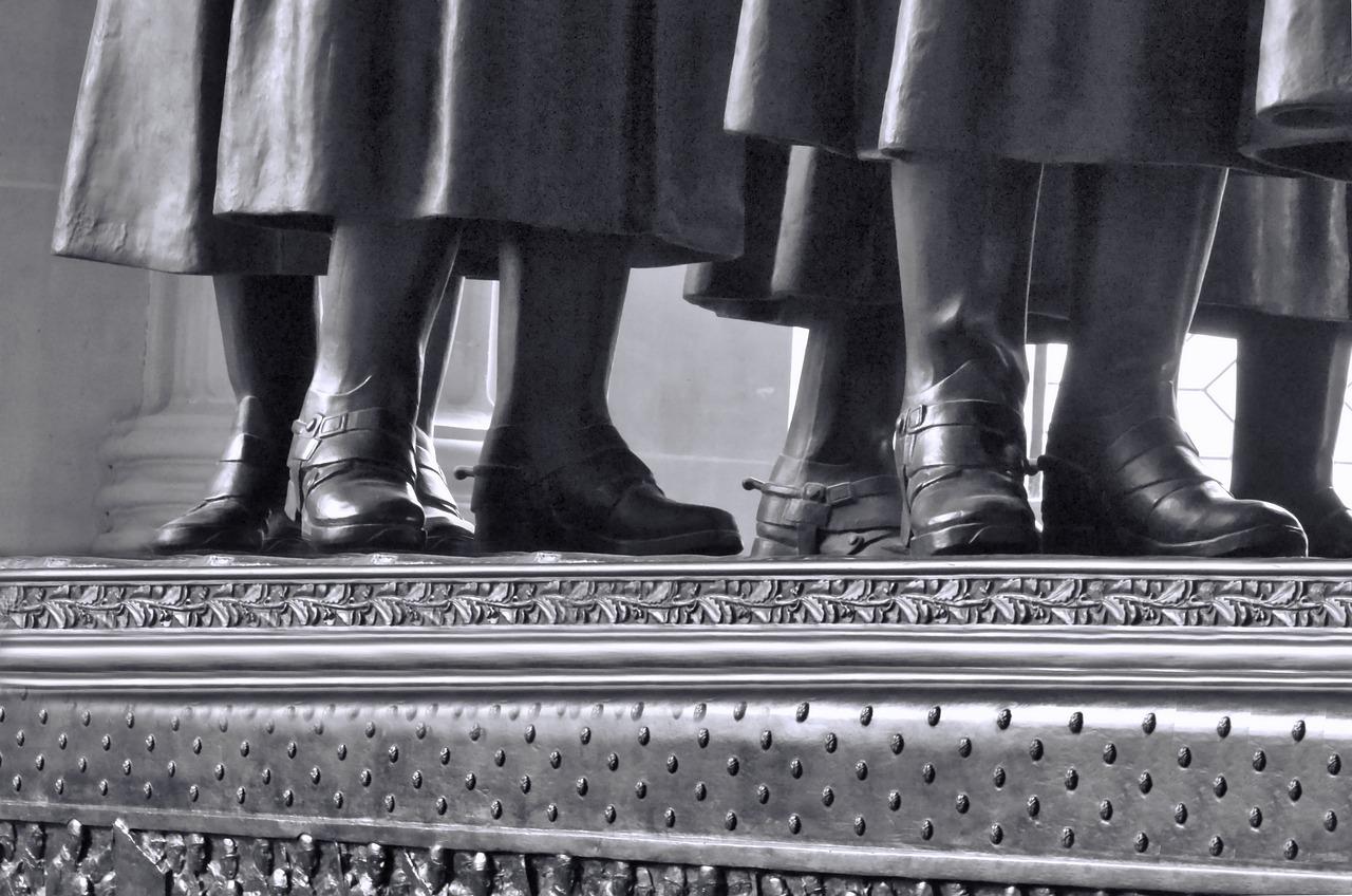 2. 繁华商圈配套